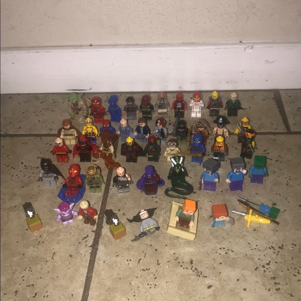 Lego Minifigure Mega lot Marvel, Minecraft, Star Wars, Lego Ninjago